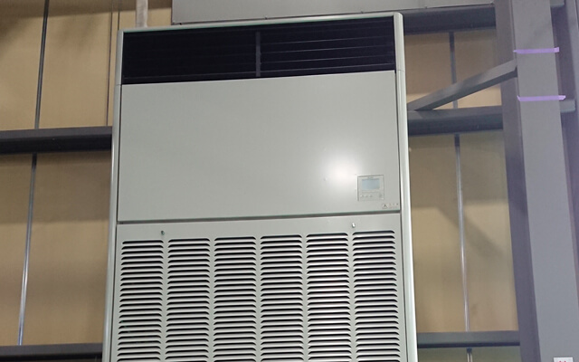 工場内空調設備